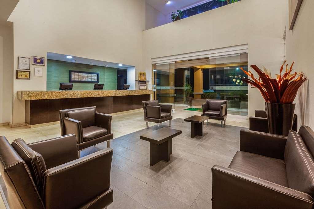 La Quinta By Wyndham Poza Rica Hotel Interior photo